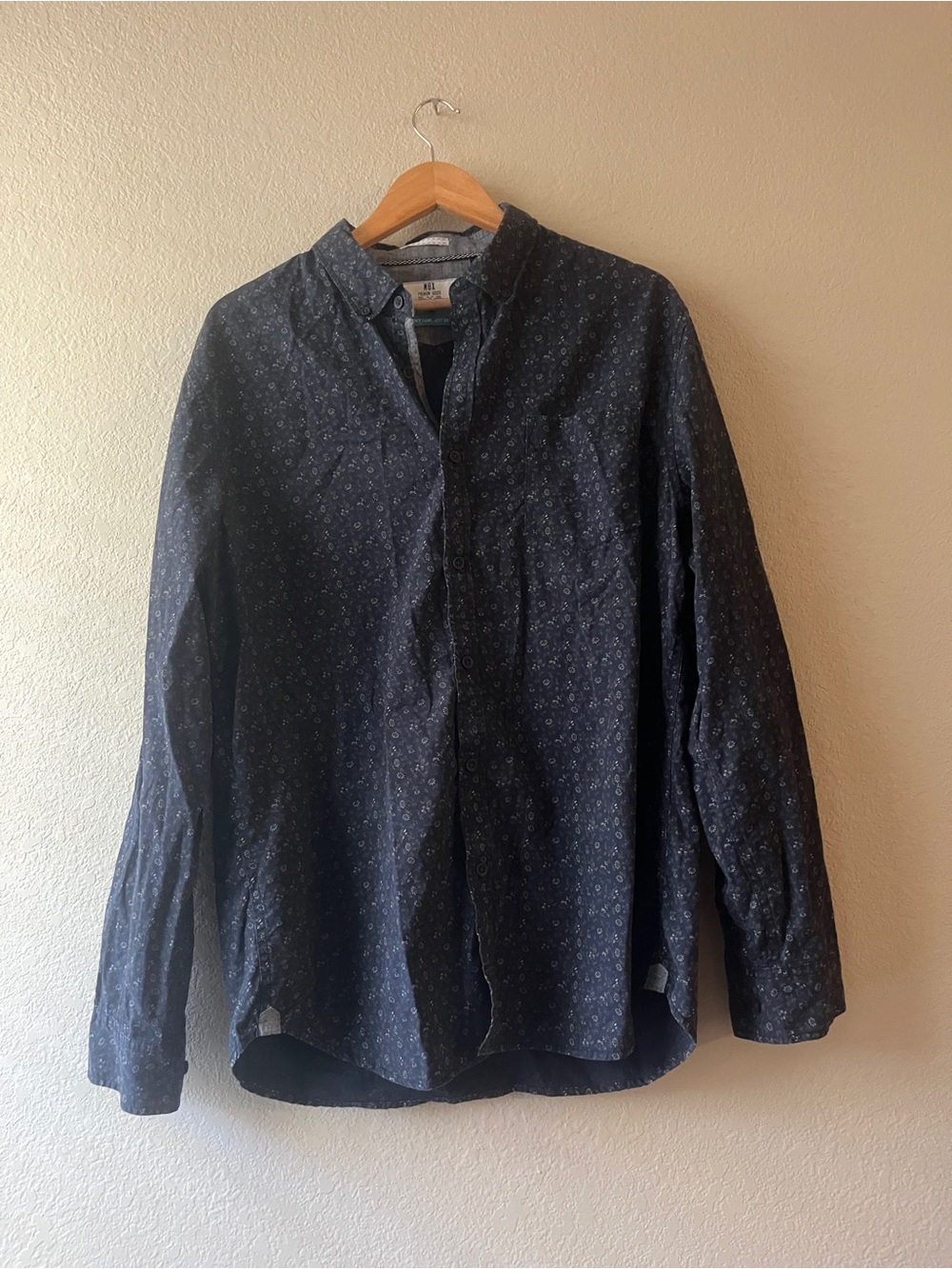 MBX Men's Navy Patterned Button-Up Shirt XL 100% Cotton